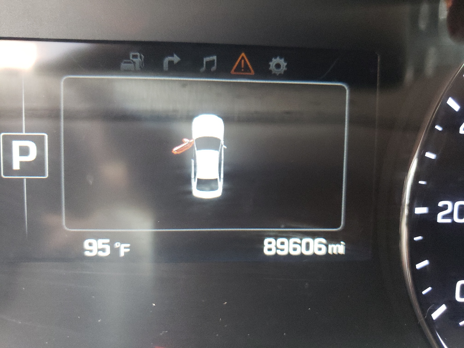 Photo 8 from auction – 2015 HYUNDAI GENESIS 3. with VIN KMHGN4JEXFU083564