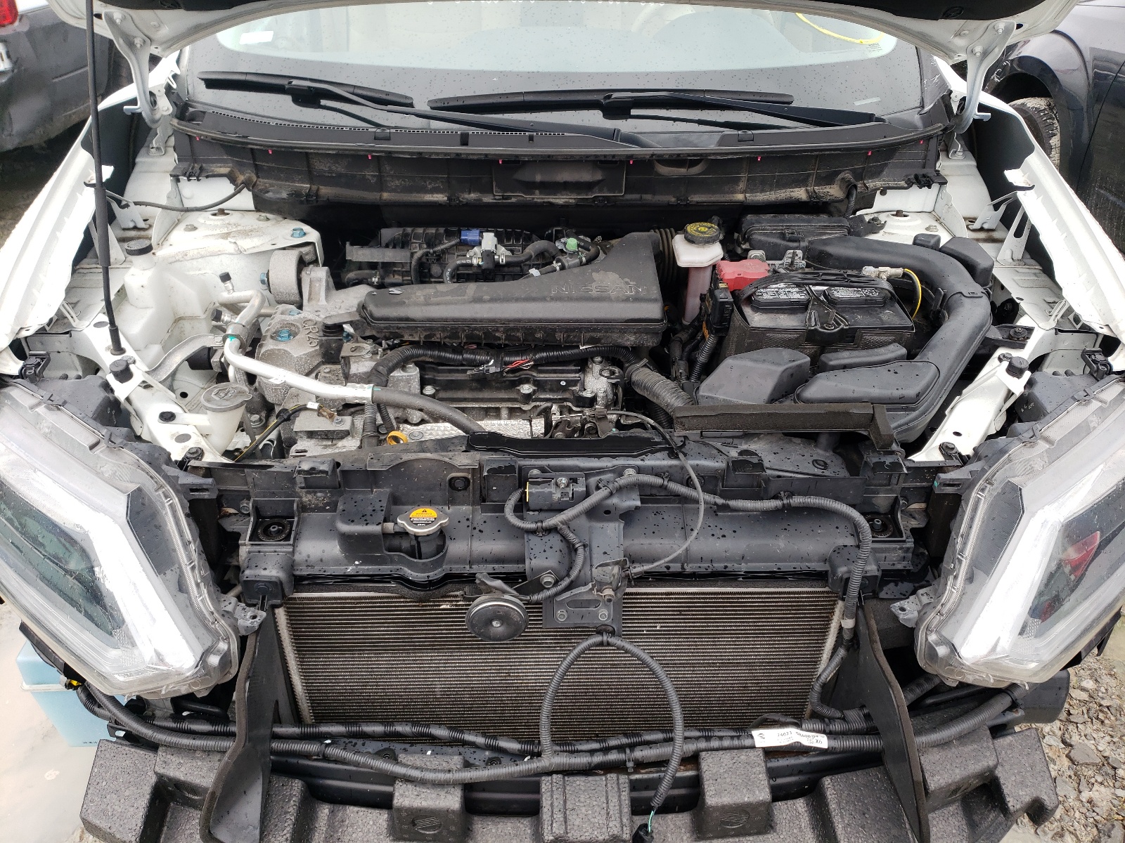 Photo 7 from auction – 2015 NISSAN ROGUE S with VIN KNMAT2MV8FP582958