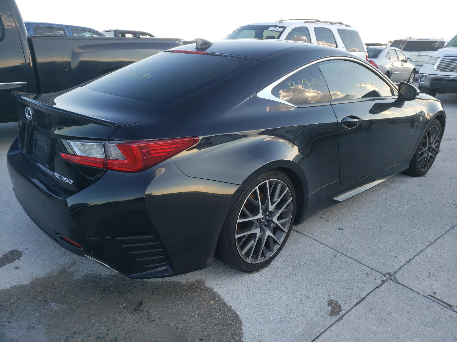 Photo 4 from auction – 2016 LEXUS RC 350 with VIN JTHHE5BC5G5011435