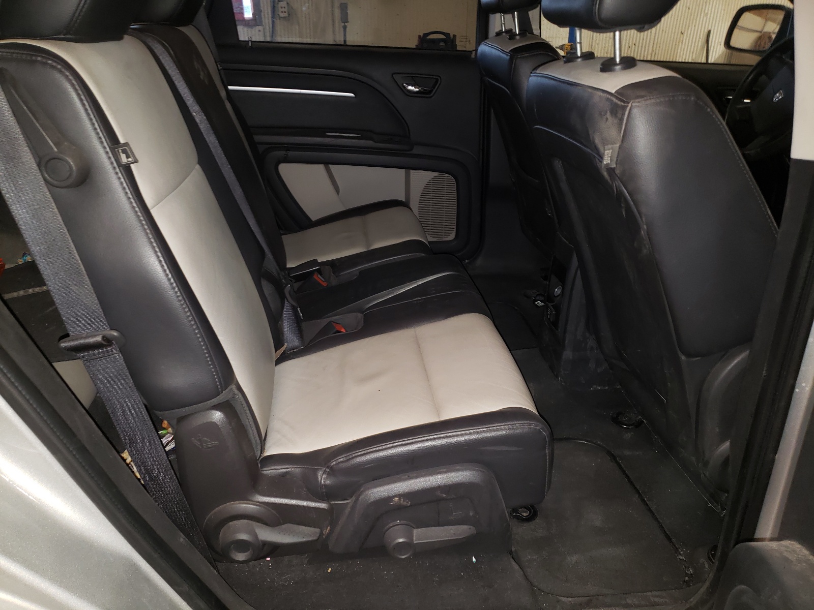 Photo 6 from auction – 2009 DODGE JOURNEY SX with VIN 3D4GH57V29T212388