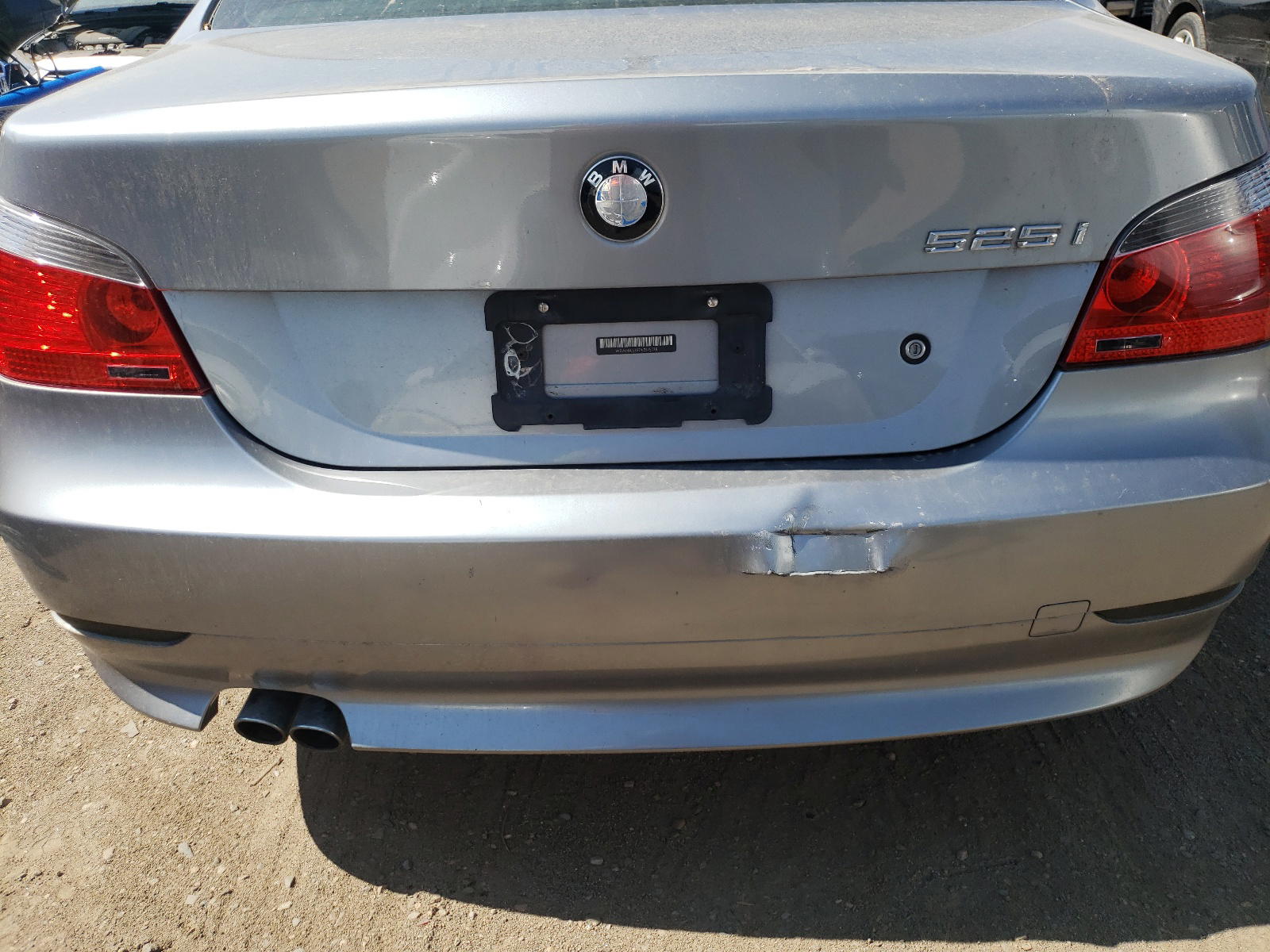 Photo 9 from auction – 2004 BMW 525 with VIN WBANA53574B175778