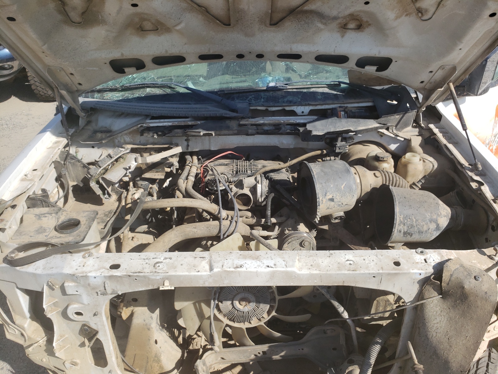 Zdjęcie 7 z aukcji – 2006 FORD F150 z VIN 1FTRF12296NA93803