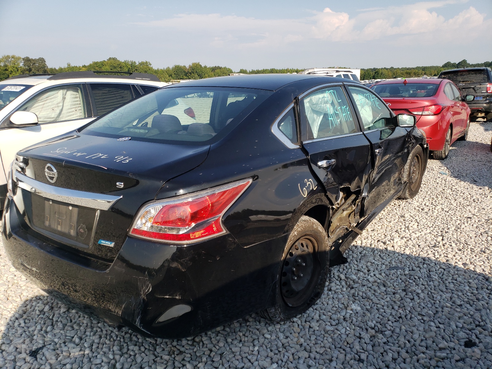 Photo 4 from auction – 2014 NISSAN ALTIMA 2.5 with VIN 1N4AL3AP0EN384869