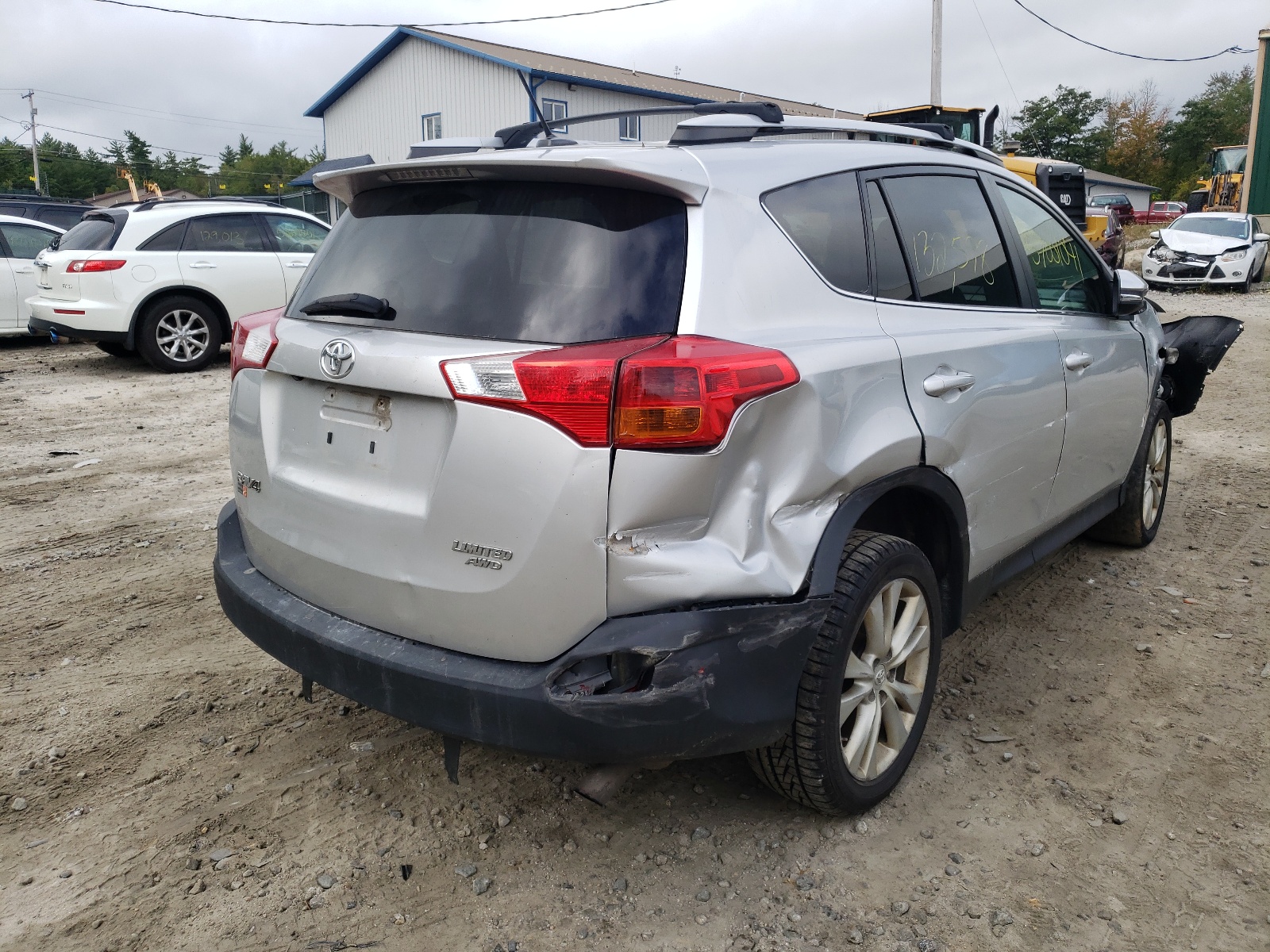 Zdjęcie 4 z aukcji – 2013 TOYOTA RAV4 LIMIT z VIN 2T3DFREV9DW013887