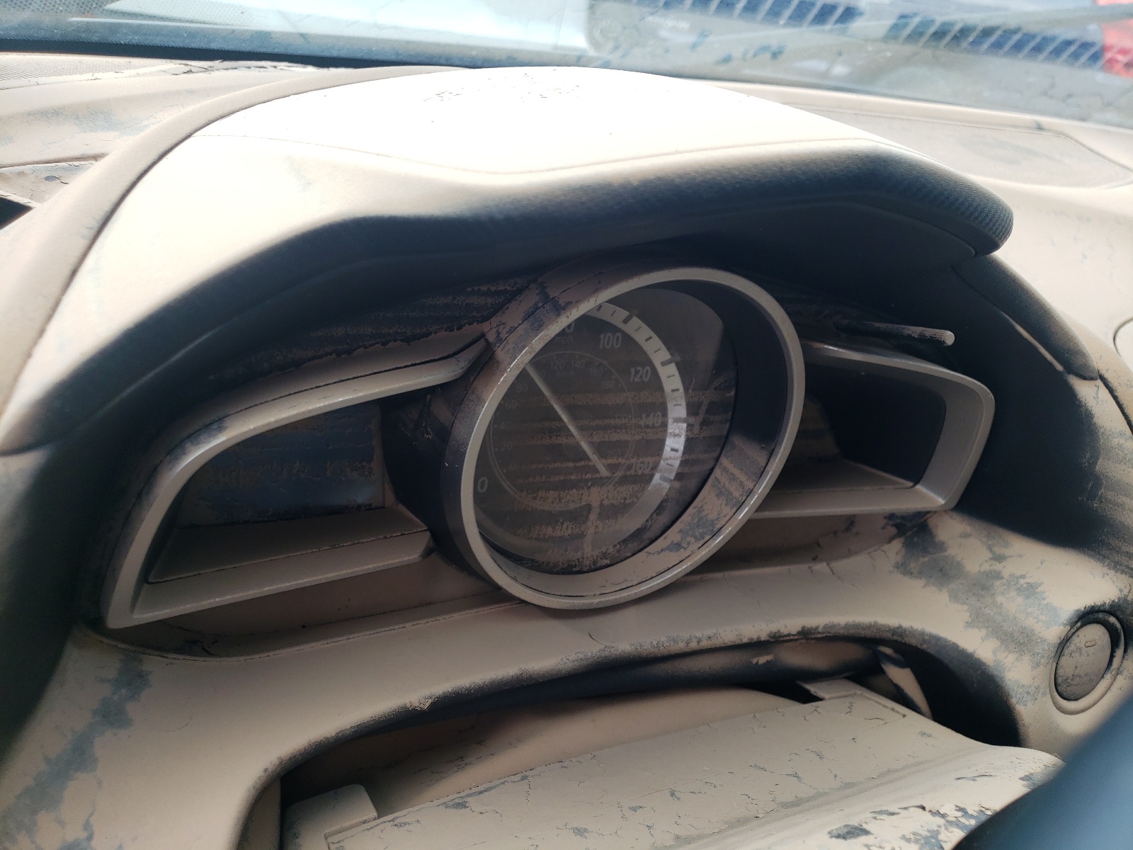 Photo 8 from auction – 2015 MAZDA 3 TOURING with VIN 3MZBM1V70FM143154