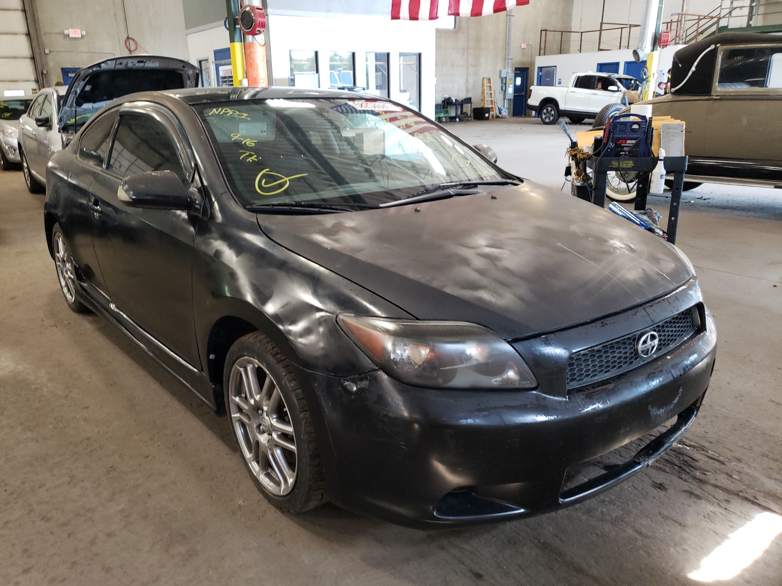 TOYOTA SCION TC 2007 with VIN JTKDE177X70150454 - Photo from auction
