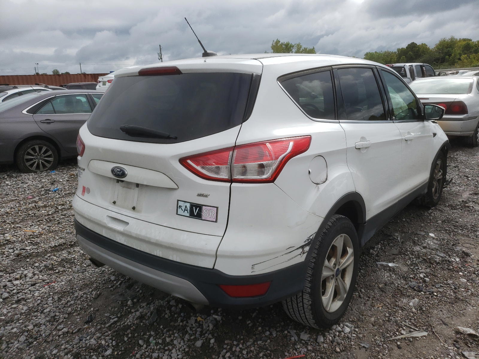 Photo 4 from auction – 2016 FORD ESCAPE SE with VIN 1FMCU0G71GUC34005