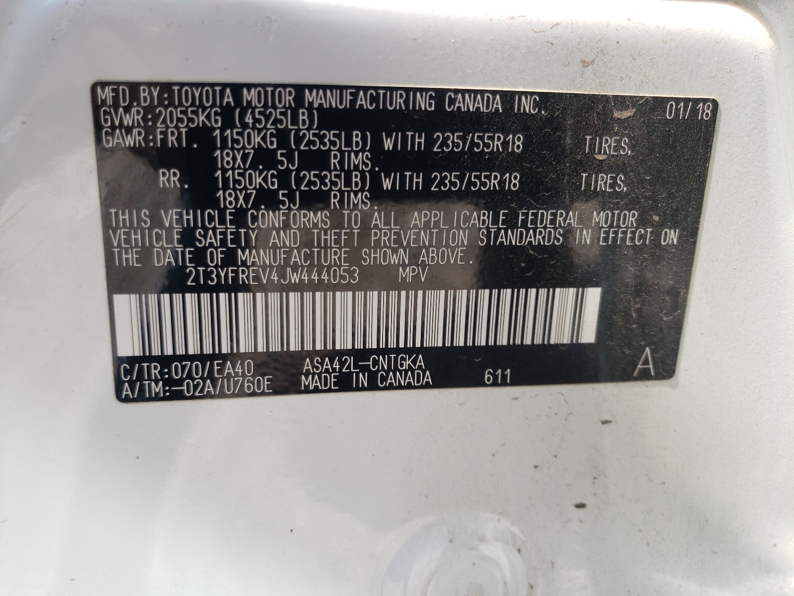 Photo 10 from auction – 2018 TOYOTA RAV4 LIMIT with VIN 2T3YFREV4JW444053
