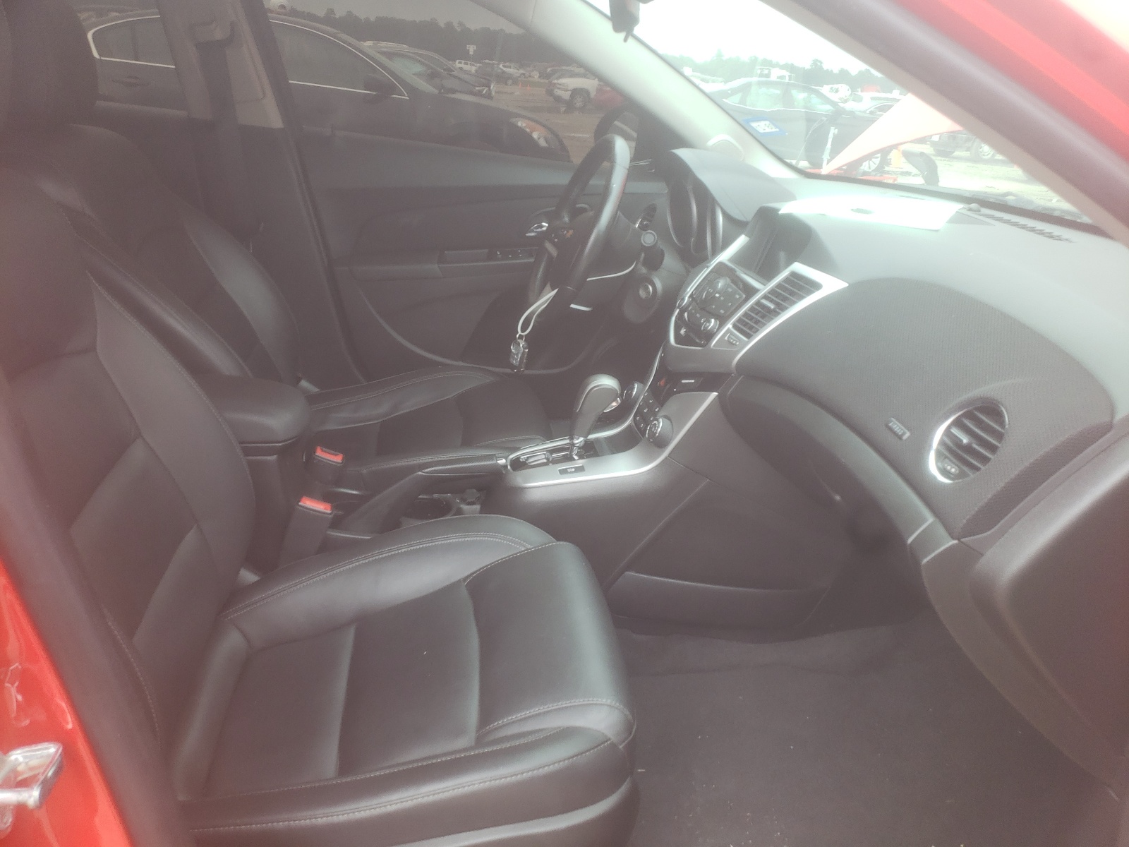 Photo 5 from auction – 2015 CHEVROLET CRUZE with VIN 1G1PE5SB7F7235256