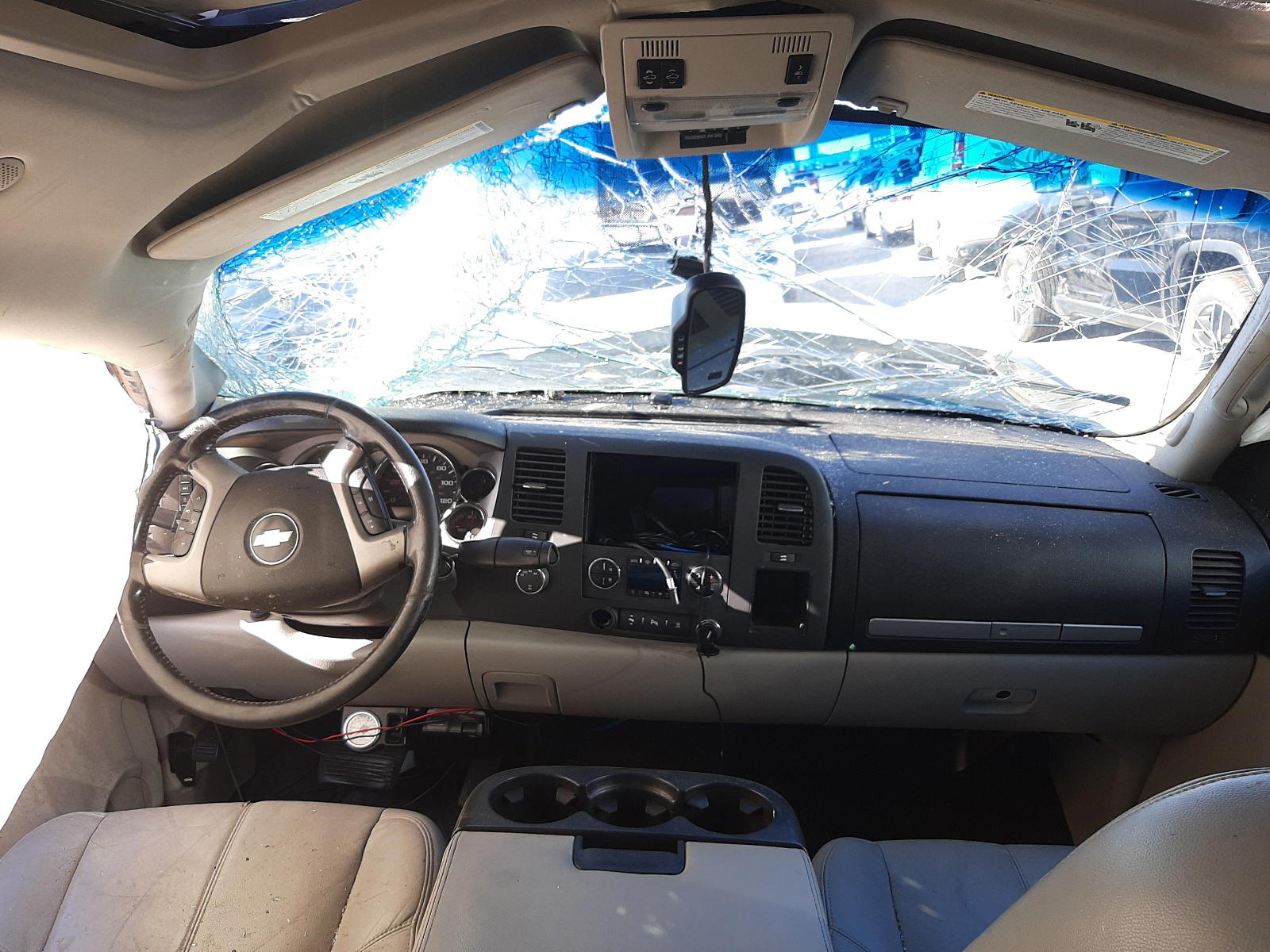 Photo 9 from auction – 2007 CHEVROLET SILVERADO with VIN 2GCEK13Y771629759