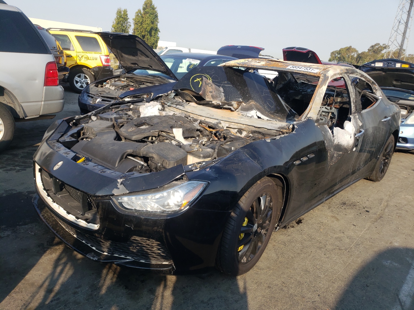 Photo 2 from auction – 2014 MASERATI GHIBLI S with VIN ZAM57RTA9E1090515