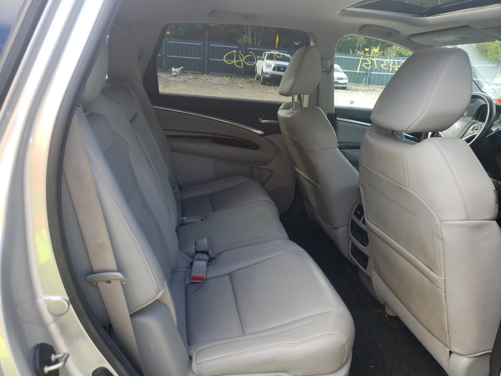 Photo 6 from auction – 2014 ACURA MDX with VIN 5FRYD4H2XEB026925
