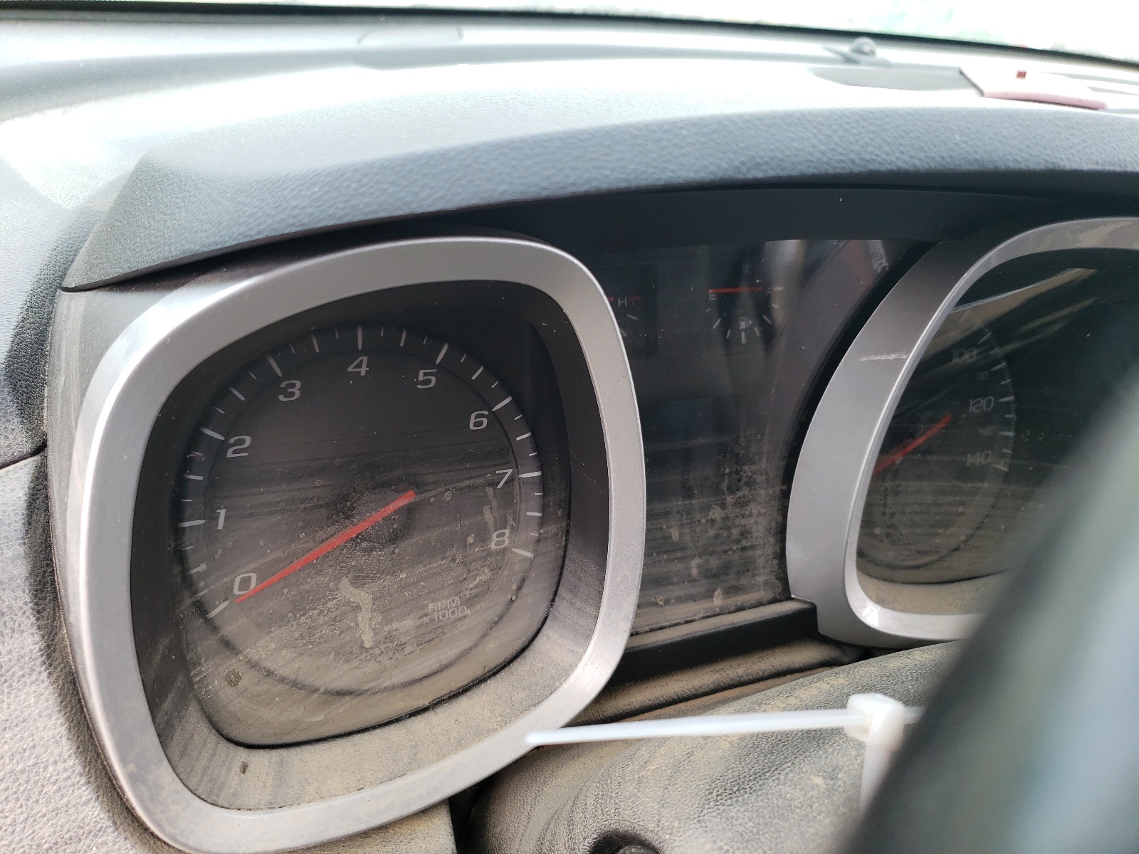 Photo 8 from auction – 2015 CHEVROLET EQUINOX LT with VIN 2GNALBEK2F6148711