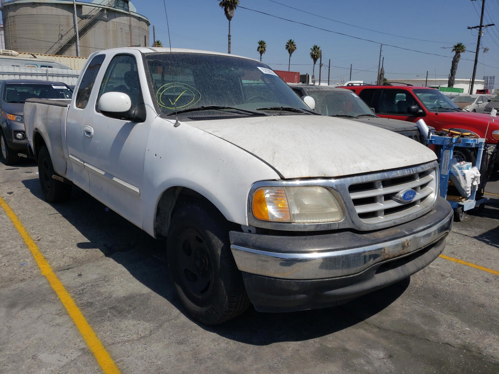 FORD F150 2002 with VIN 1FTRX17W72KC52435 - Photo from auction