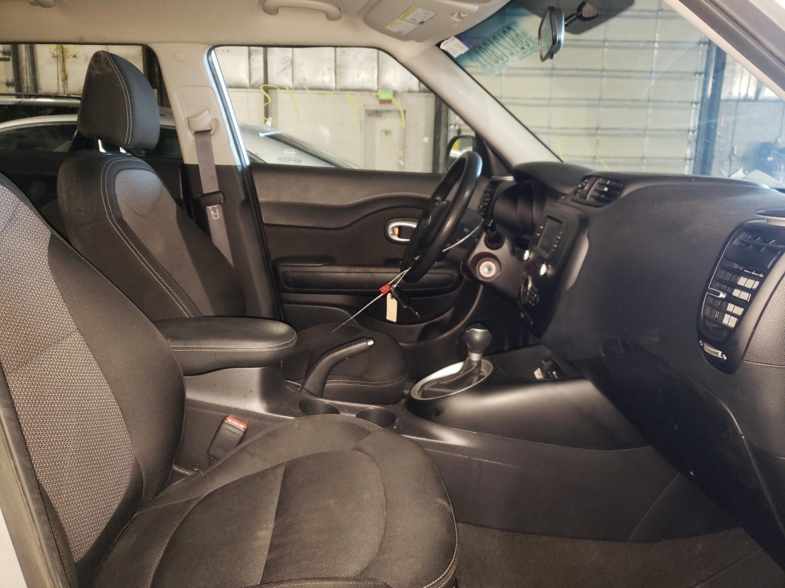 Photo 5 from auction – 2017 KIA SOUL + with VIN KNDJP3A54H7502220