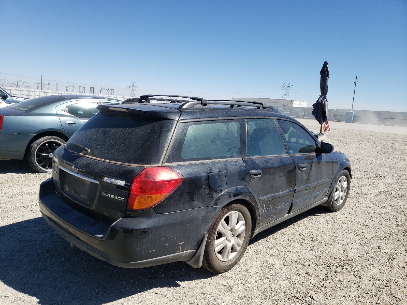 Photo 4 from auction – 2005 SUBARU LEGACY OUT with VIN 4S4BP61C656323971