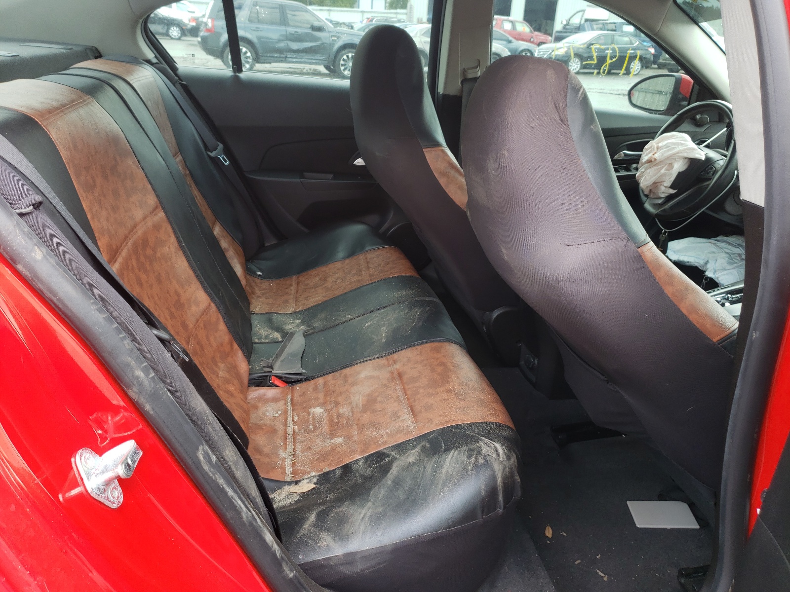 Photo 6 from auction – 2014 CHEVROLET CRUZE LT with VIN 1G1PC5SB9E7106519