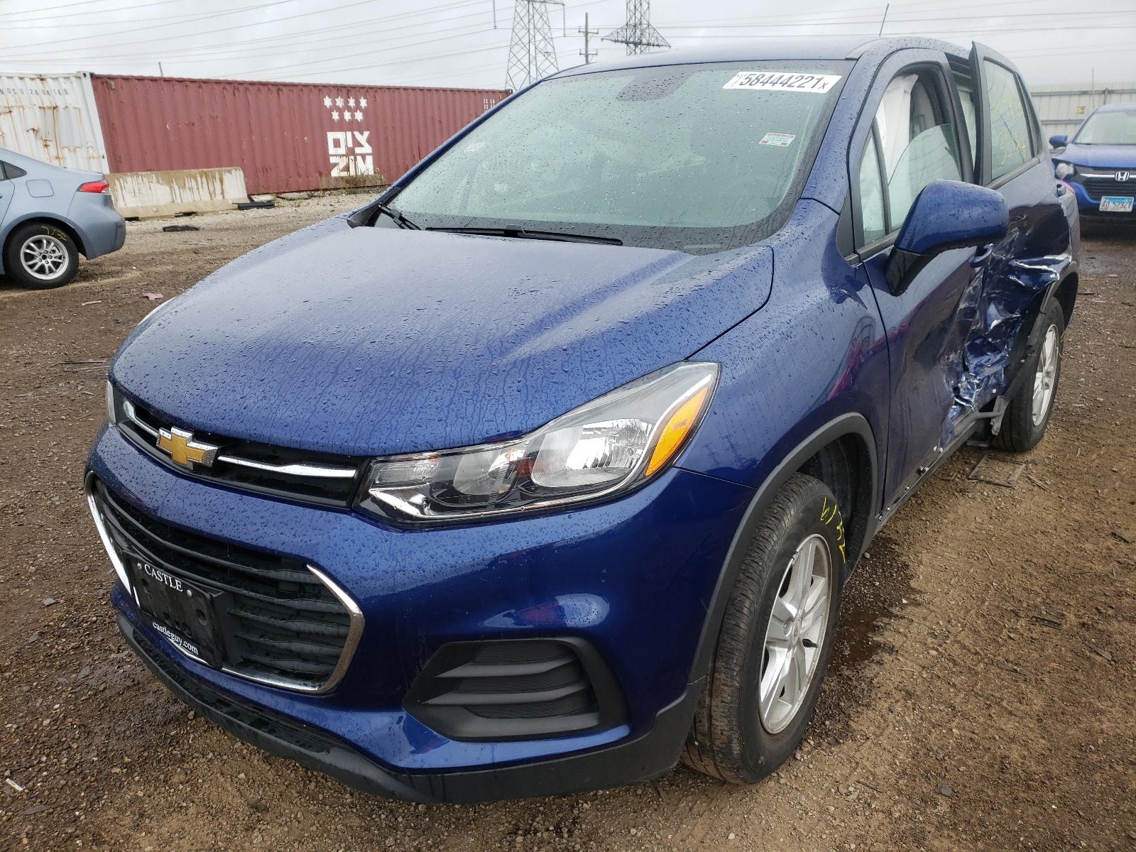 Photo 2 from auction – 2017 CHEVROLET TRAX LS with VIN 3GNCJNSB6HL174117