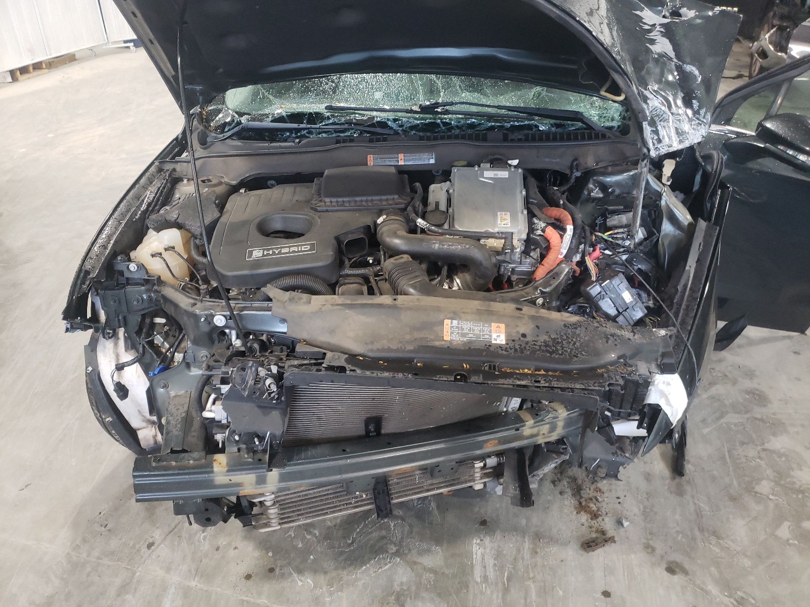 Photo 7 from auction – 2015 FORD FUSION SE with VIN 3FA6P0LU5FR254368