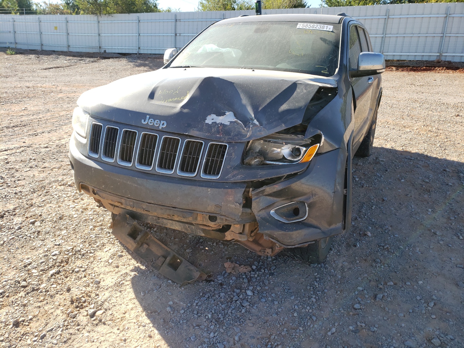 Photo 9 from auction – 2015 JEEP GRAND CHER with VIN 1C4RJFBGXFC685813