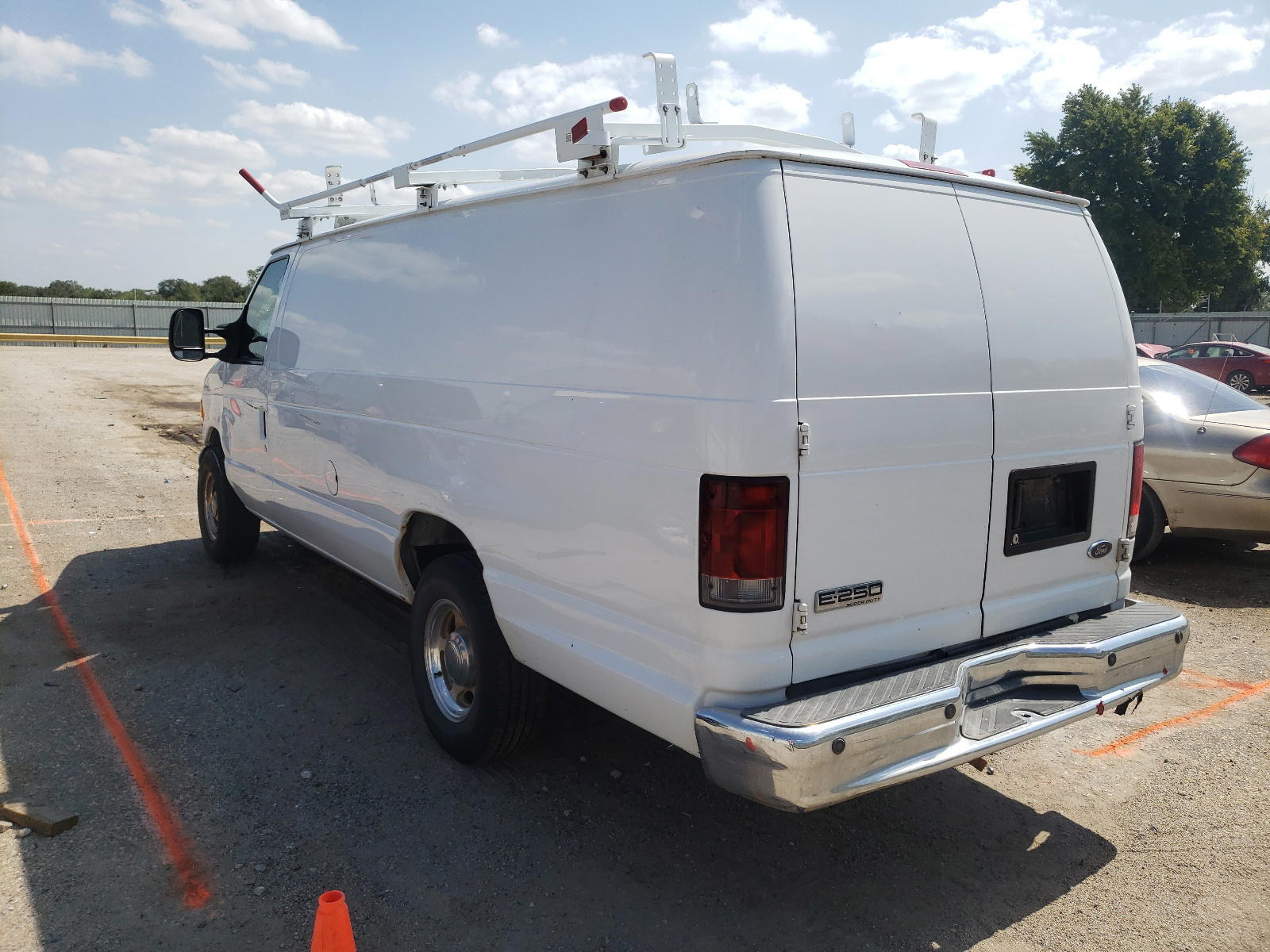Photo 3 from auction – 2007 FORD ECONOLINE with VIN 1FTNS24L17DB45583