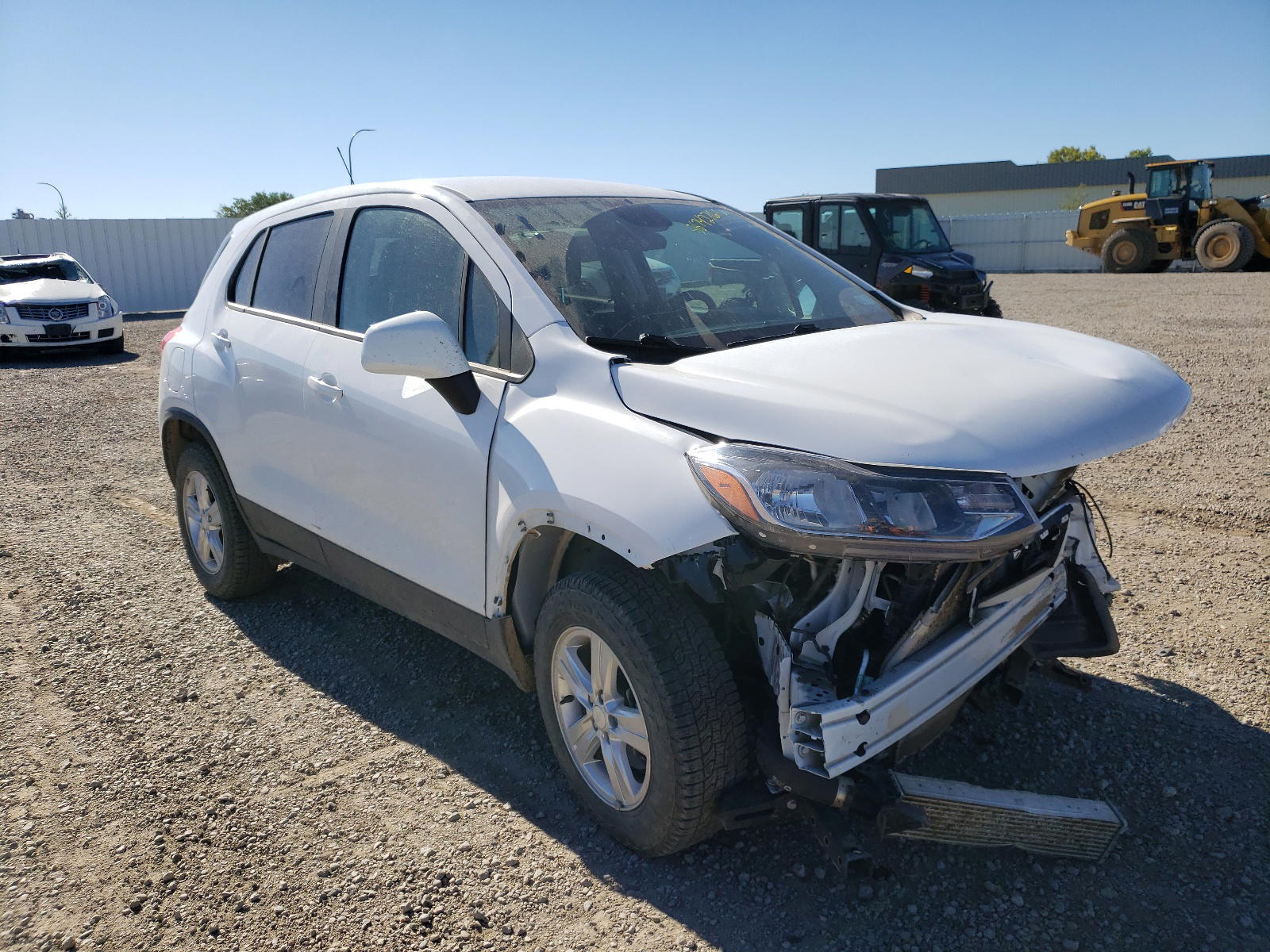 CHEVROLET TRAX LS 2019 with VIN 3GNCJNSB4KL282386 - Photo from auction