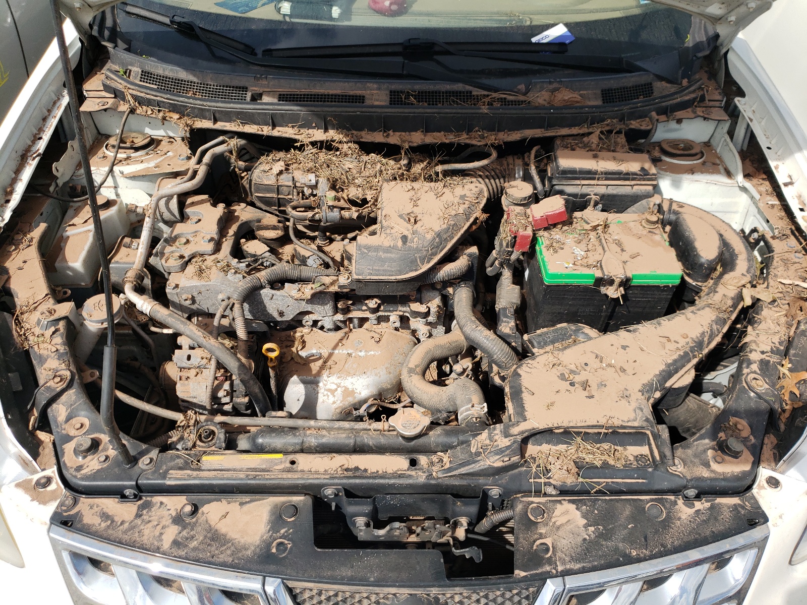 Photo 7 from auction – 2013 NISSAN ROGUE S with VIN JN8AS5MV8DW144582
