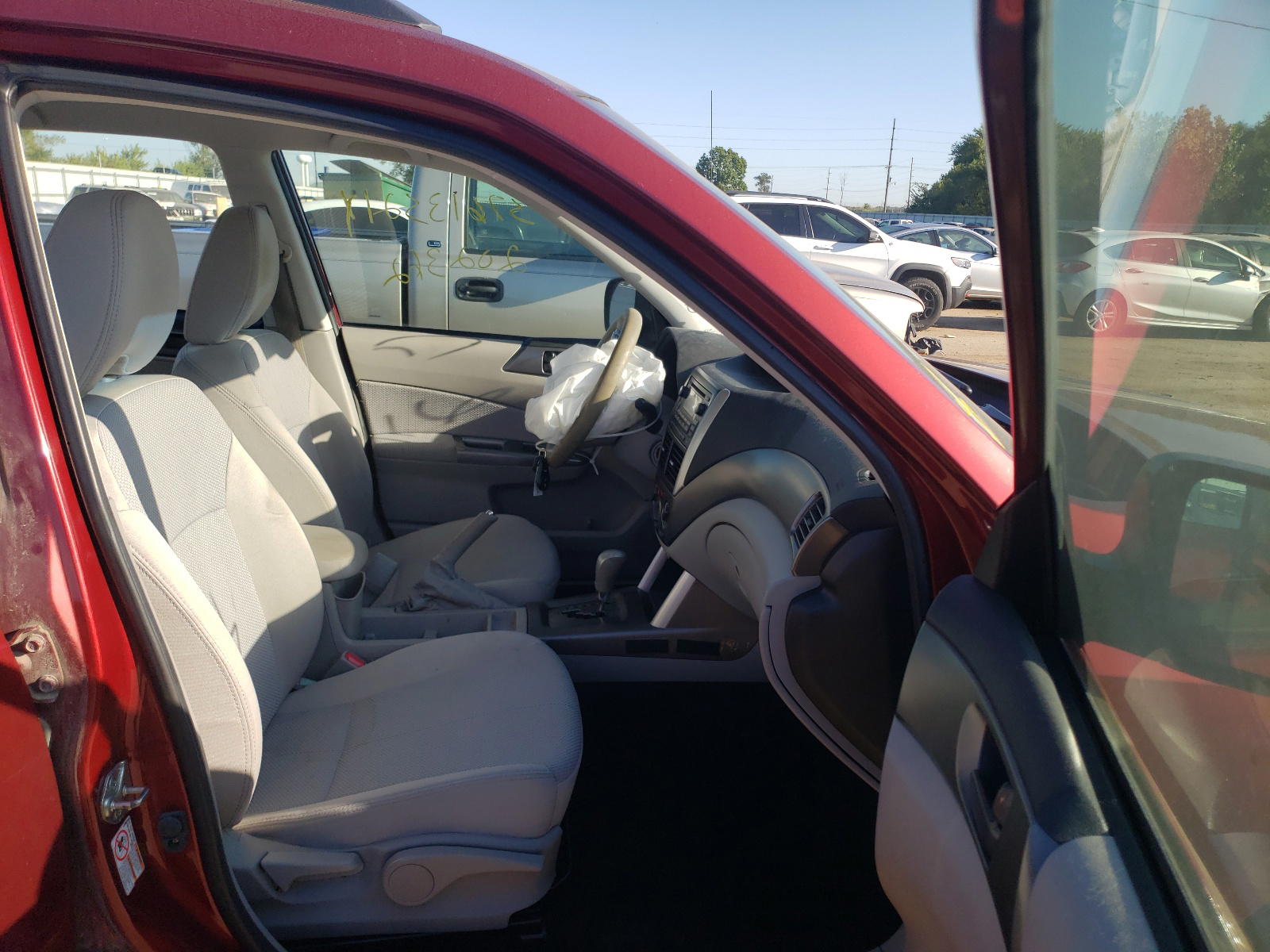 Photo 5 from auction – 2013 SUBARU FORESTER 2 with VIN JF2SHABC4DH416303