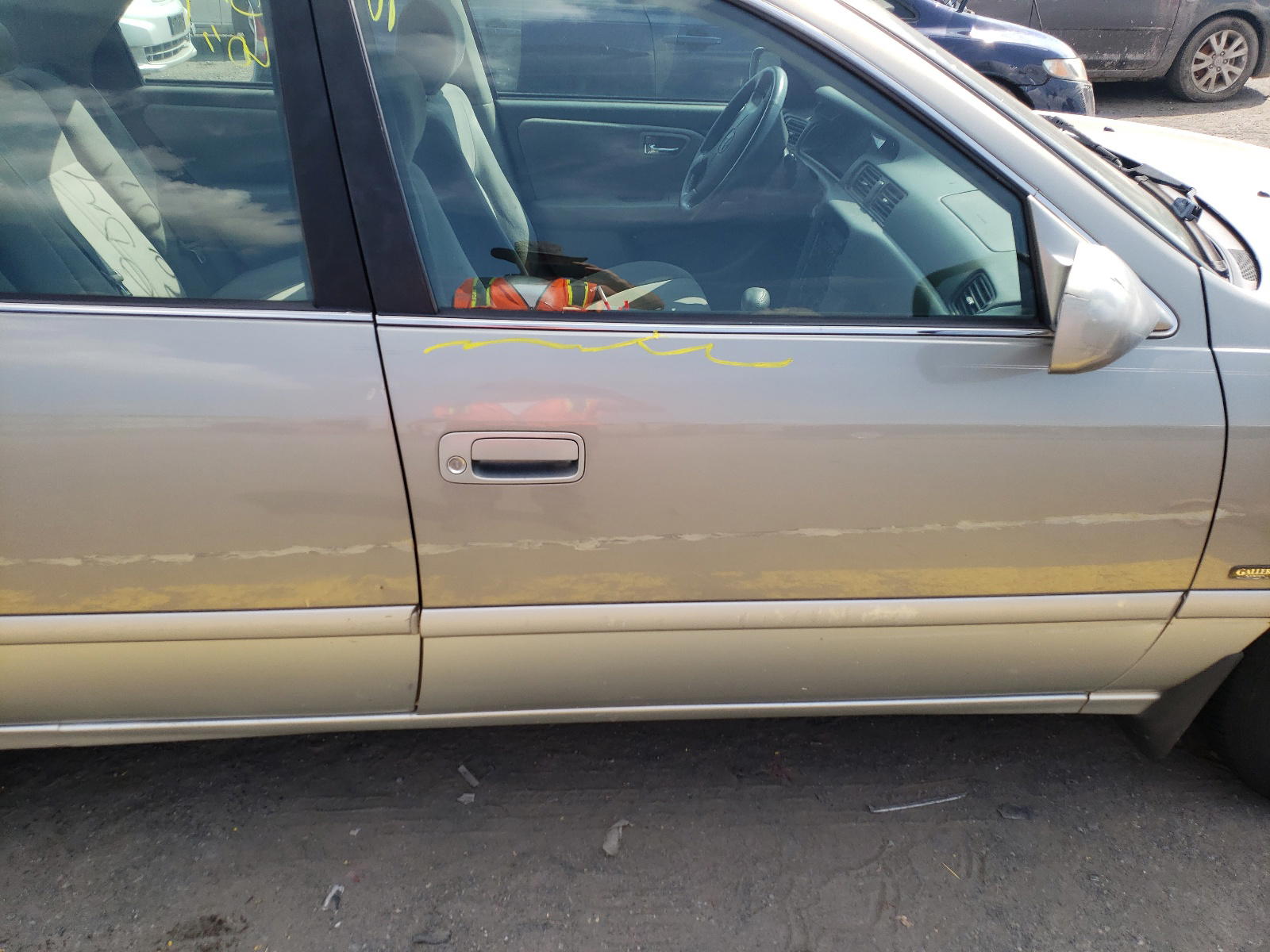 Photo 9 from auction – 2001 TOYOTA CAMRY CE with VIN JT2BF22K110297436
