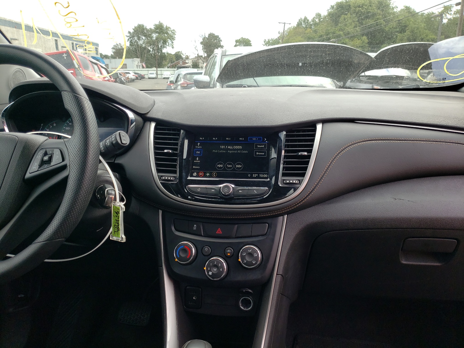 Photo 9 from auction – 2018 CHEVROLET TRAX LS with VIN 3GNCJNSB8JL371103