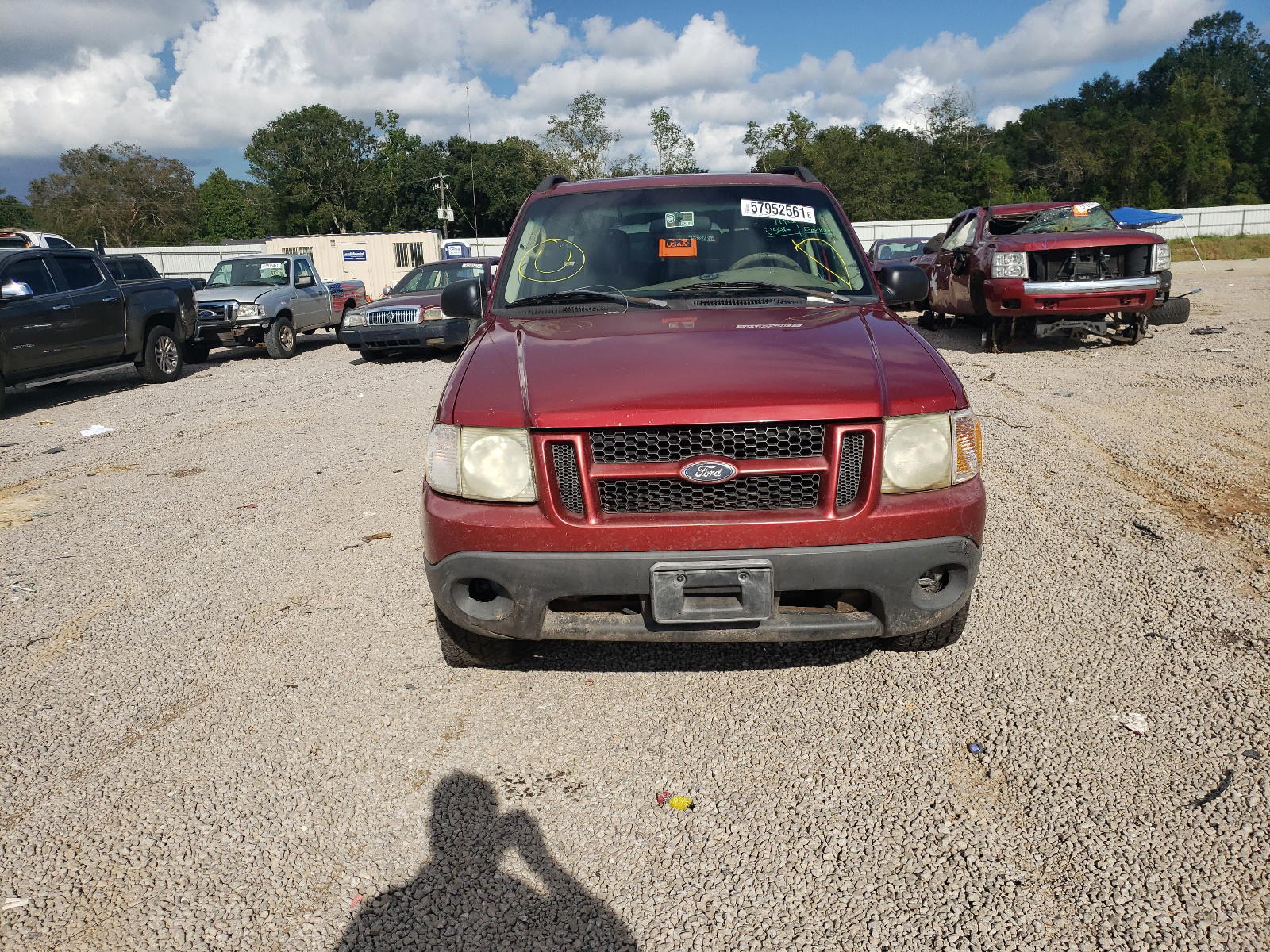 Photo 9 from auction – 2005 FORD EXPLORER S with VIN 1FMZU67K35UA39182