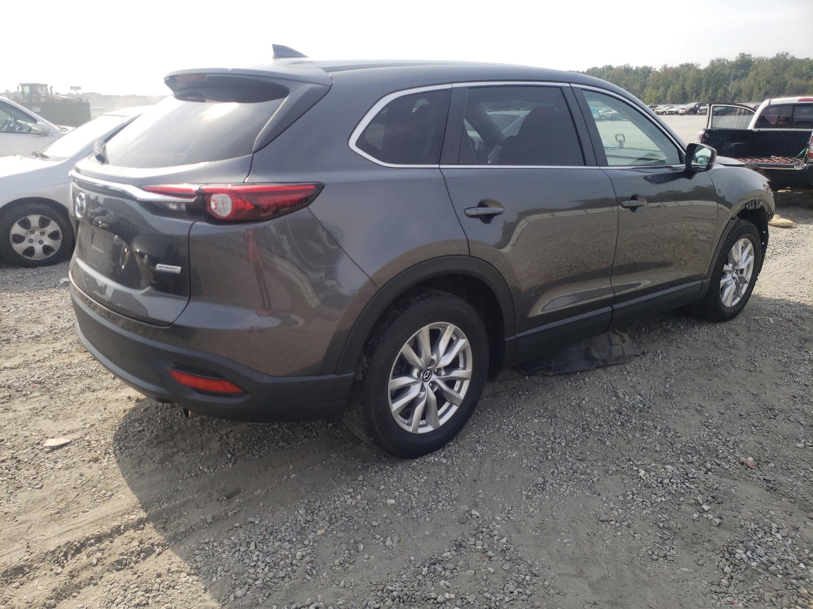 Photo 4 from auction – 2016 MAZDA CX-9 TOURI with VIN JM3TCBBY7G0116638