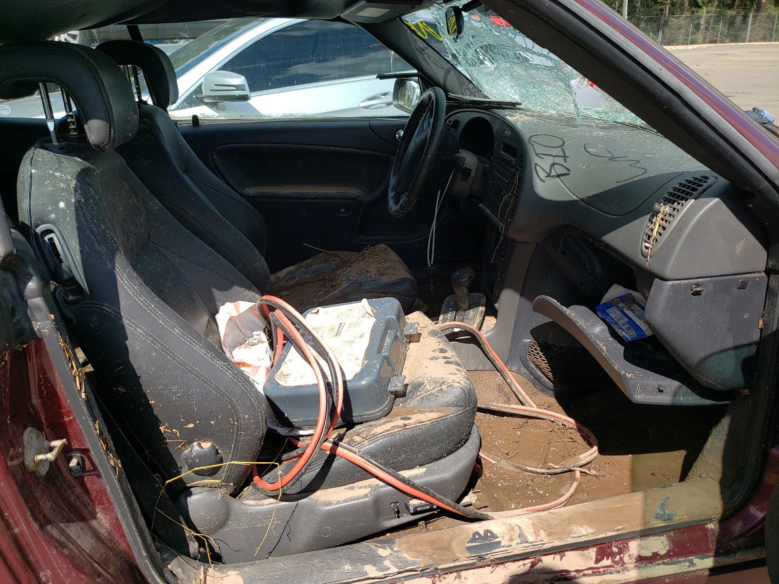 Photo 5 from auction – 2003 SAAB 9-3 SE with VIN YS3DF78K837003716