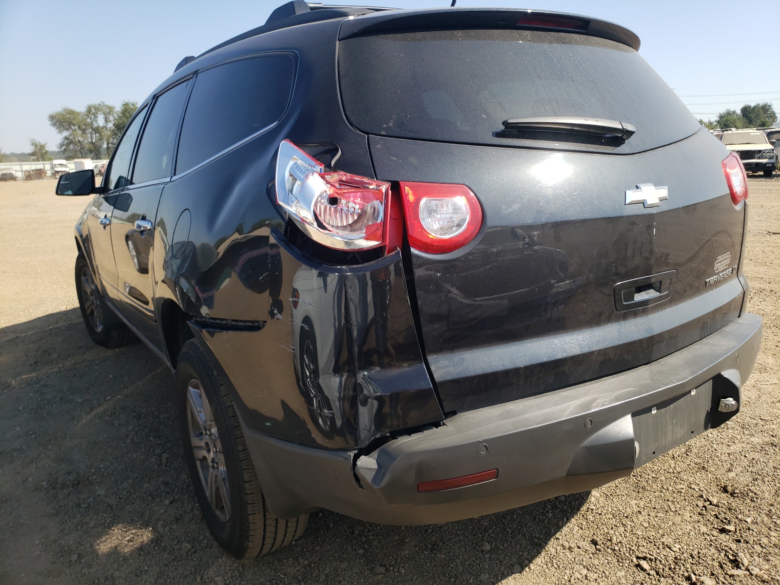 Photo 9 from auction – 2010 CHEVROLET TRAVERSE L with VIN 1GNLRFEDXAJ233324