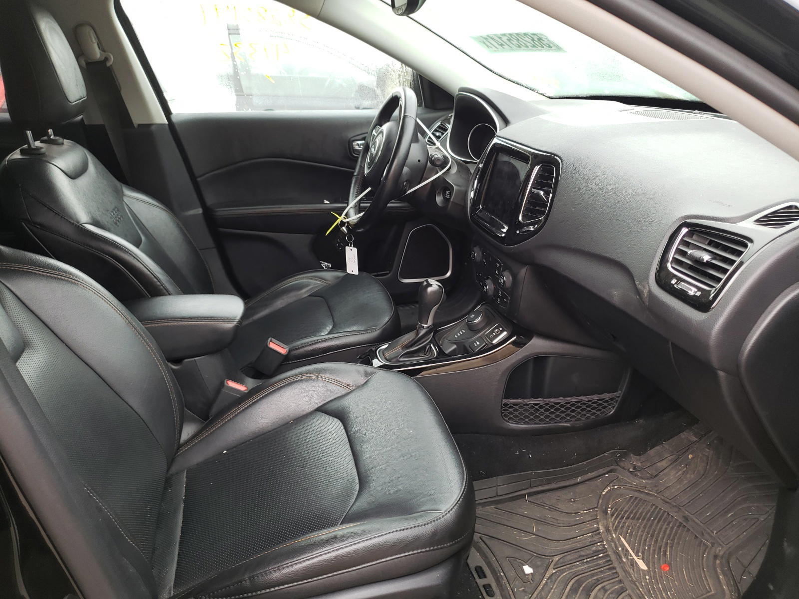 Photo 5 from auction – 2018 JEEP COMPASS LI with VIN 3C4NJDCB5JT341275