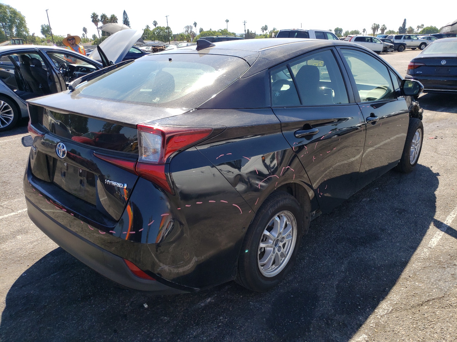 Photo 4 from auction – 2019 TOYOTA PRIUS with VIN JTDKARFU3K3074972