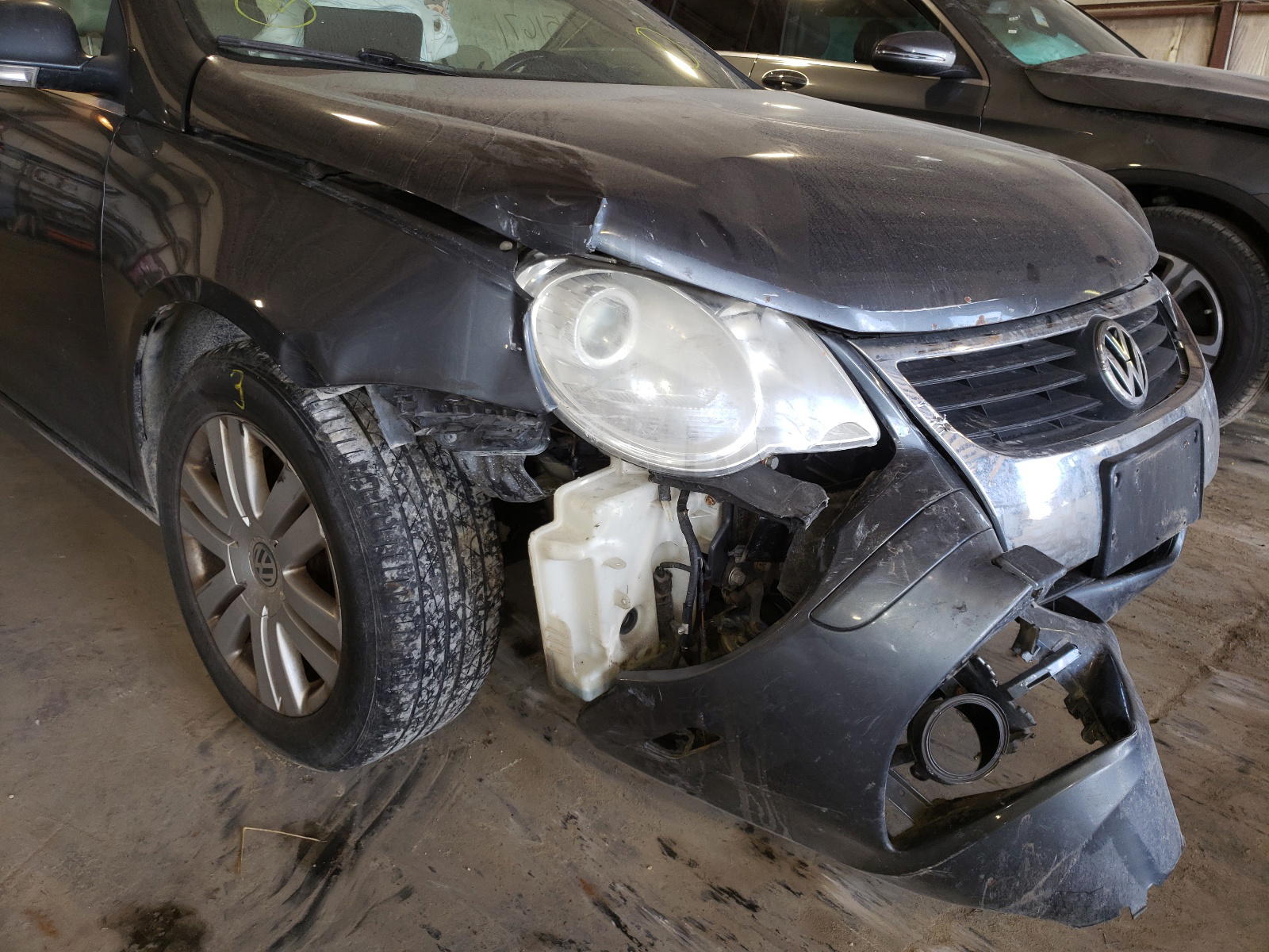 Photo 9 from auction – 2008 VOLKSWAGEN EOS with VIN WVWBA71F68V047355