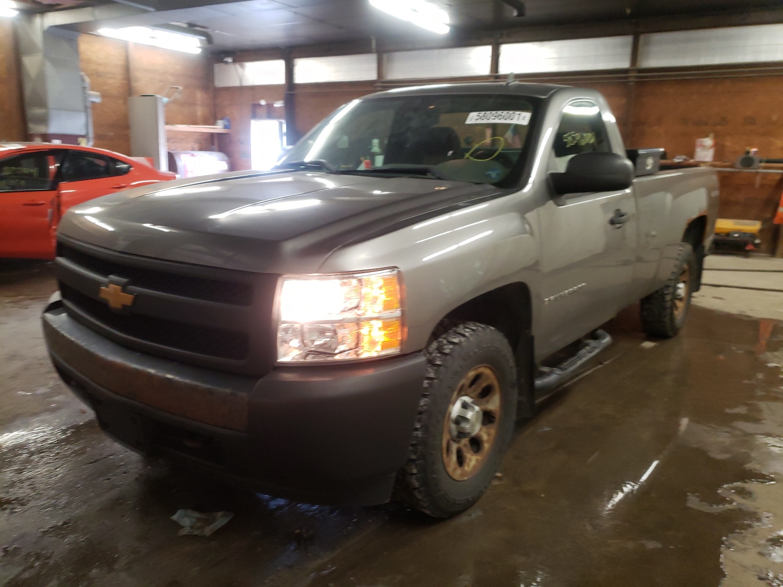 Photo 2 from auction – 2008 CHEVROLET SILVERADO with VIN 1GCEK14X88Z143038