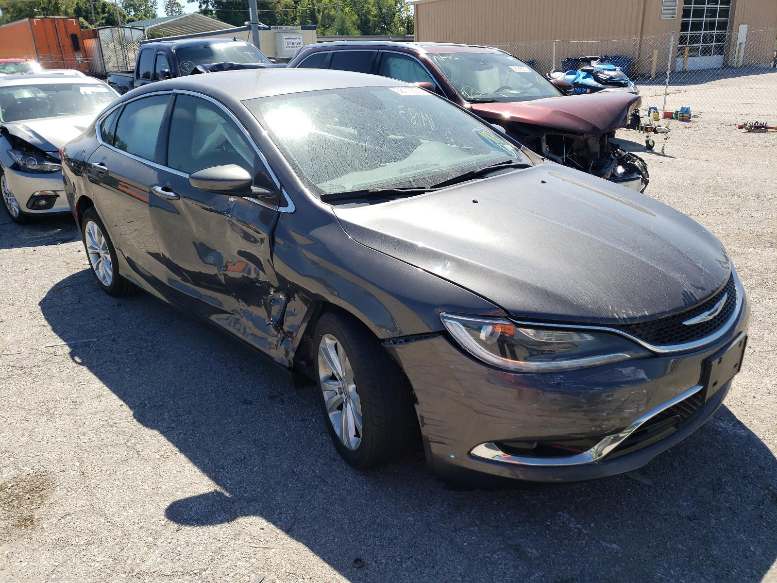 CHRYSLER 200 C 2015 with VIN 1C3CCCCB8FN667286 - Photo from auction