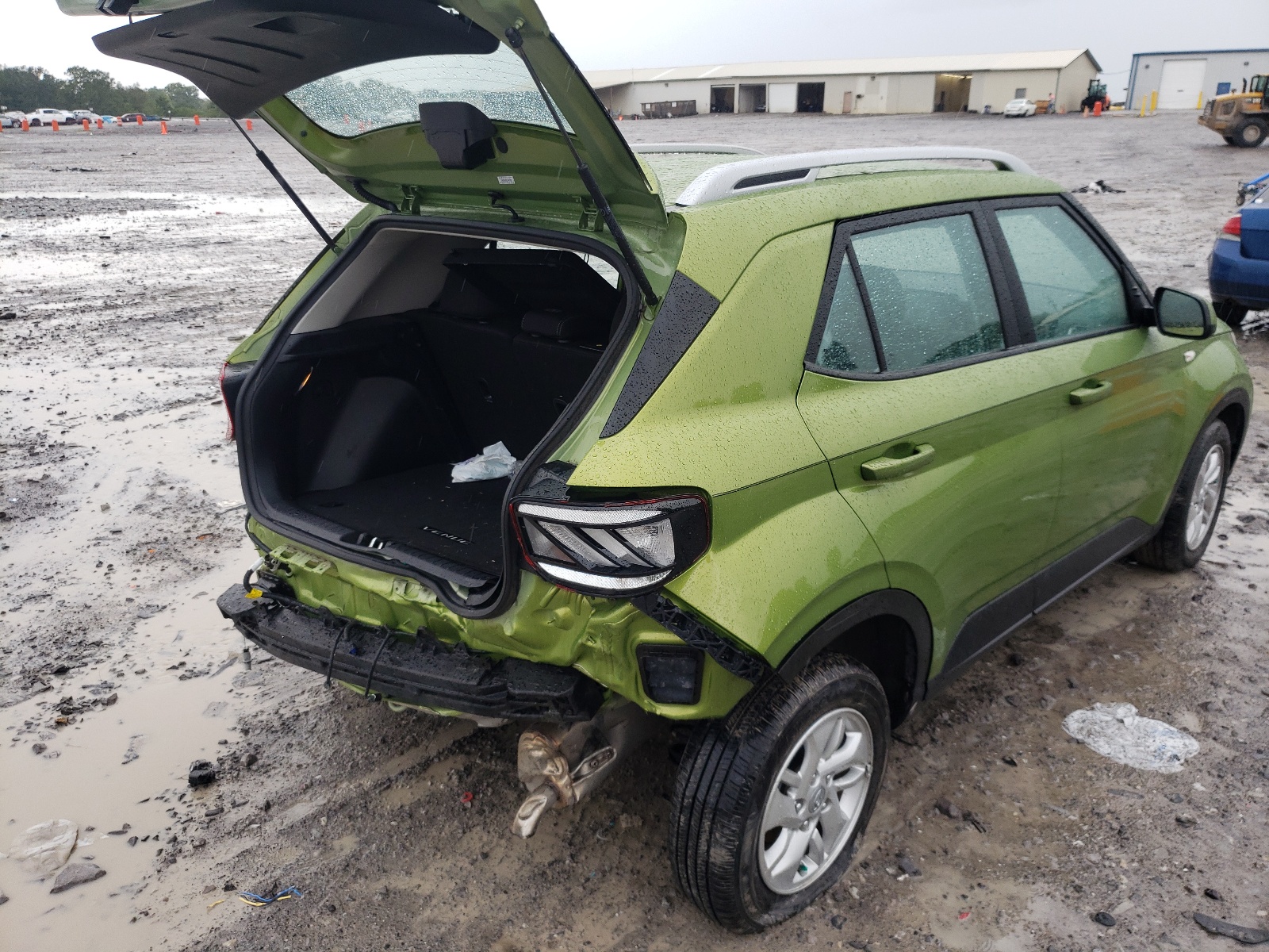 Photo 4 from auction – 2020 HYUNDAI VENUE SEL with VIN KMHRC8A38LU047338