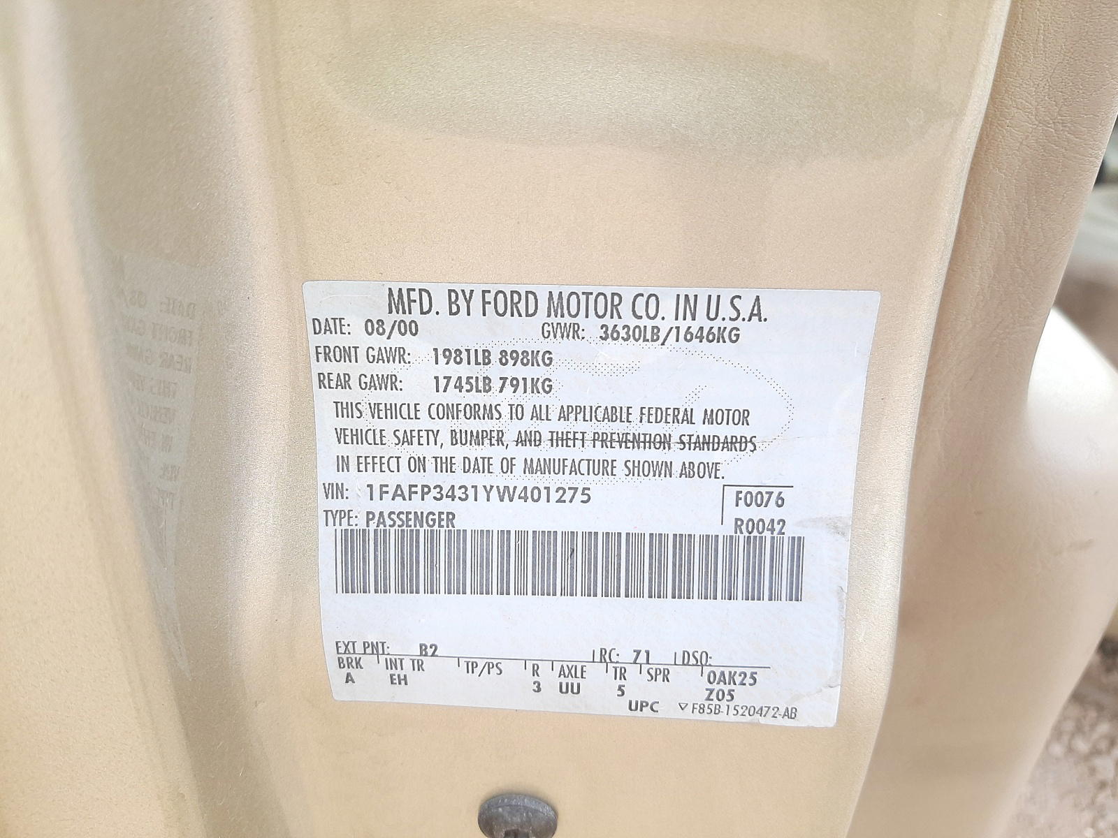 Photo 10 from auction – 2000 FORD FOCUS SE with VIN 1FAFP3431YW401275