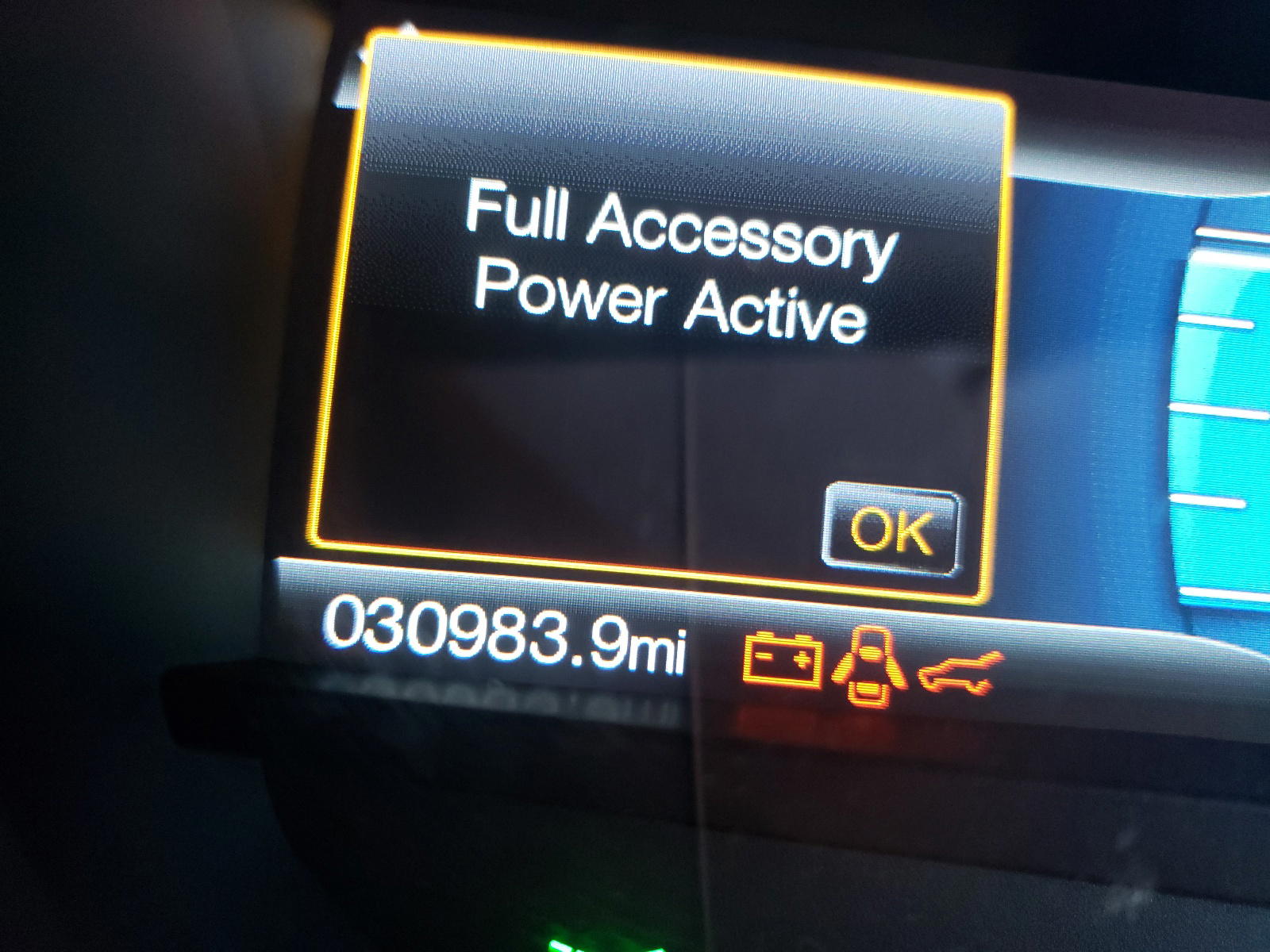 Photo 8 from auction – 2018 FORD EDGE SEL with VIN 2FMPK3J9XJBB30547