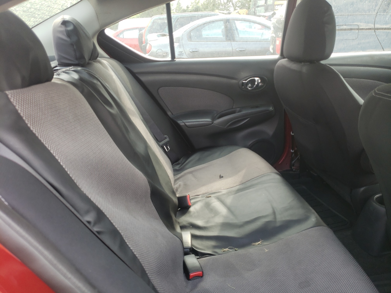 Photo 6 from auction – 2016 NISSAN VERSA S with VIN 3N1CN7AP5GL917051