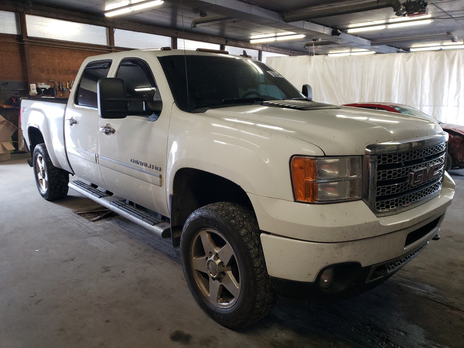 GMC SIERRA K25 2013 with VIN 1GT125E89DF211680 - Photo from auction