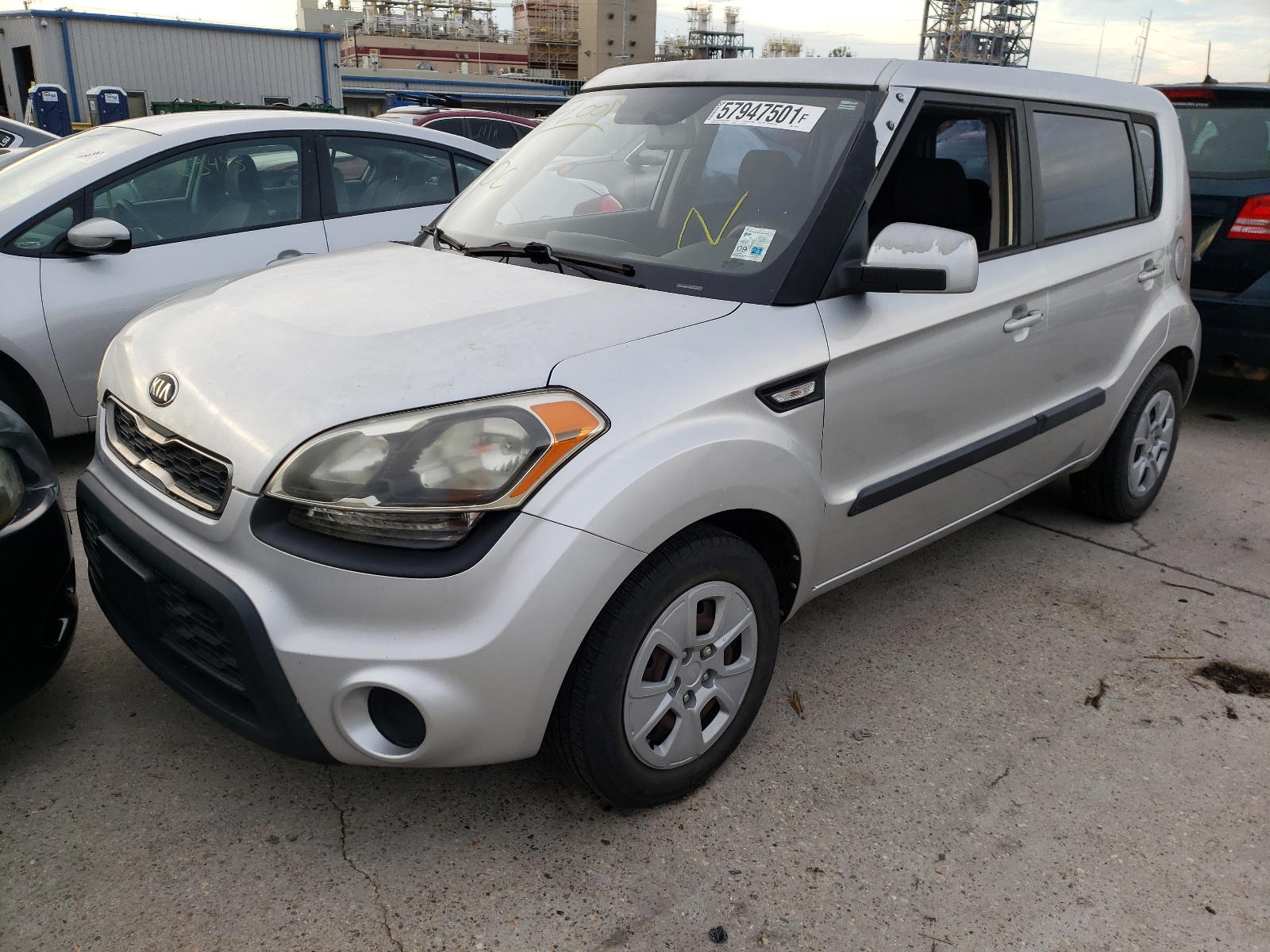 Photo 2 from auction – 2013 KIA SOUL with VIN KNDJT2A55D7484181
