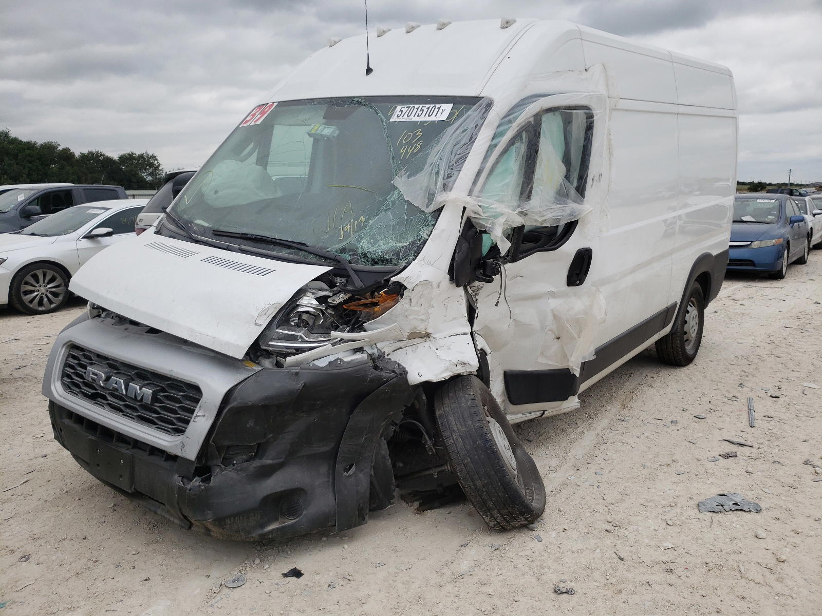 Photo 2 from auction – 2020 RAM PROMASTER with VIN 3C6TRVBG2LE103448