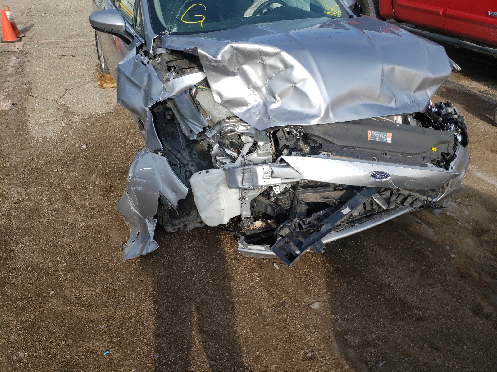 Photo 9 from auction – 2020 FORD FUSION SE with VIN 3FA6P0HD3LR169789