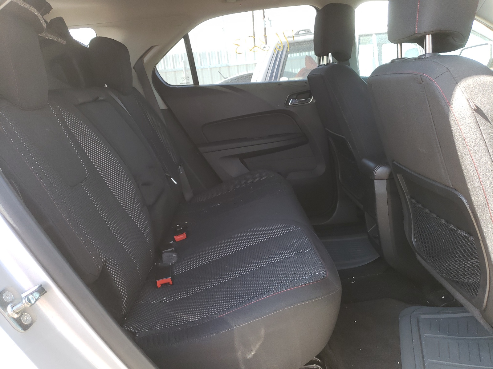Photo 6 from auction – 2016 CHEVROLET EQUINOX LT with VIN 2GNFLFEKXG6243208
