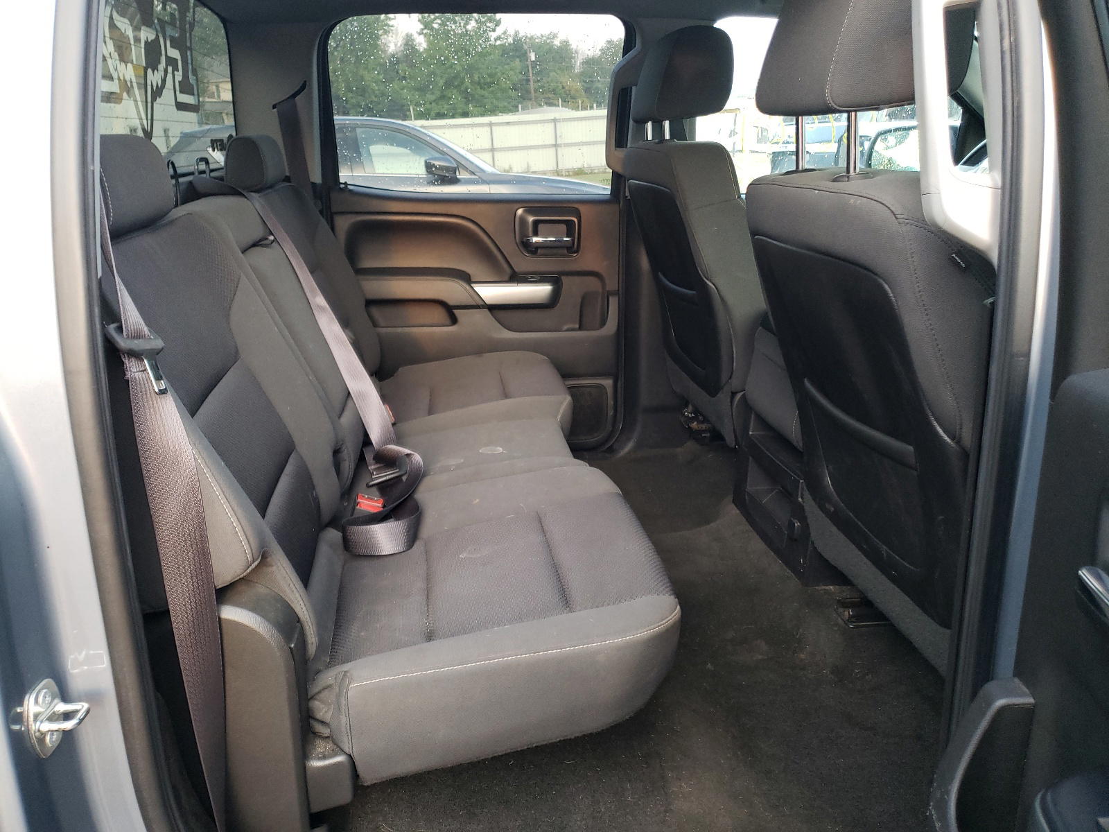 Photo 6 from auction – 2015 CHEVROLET SILVERADO with VIN 1GCUKREC8FF200875