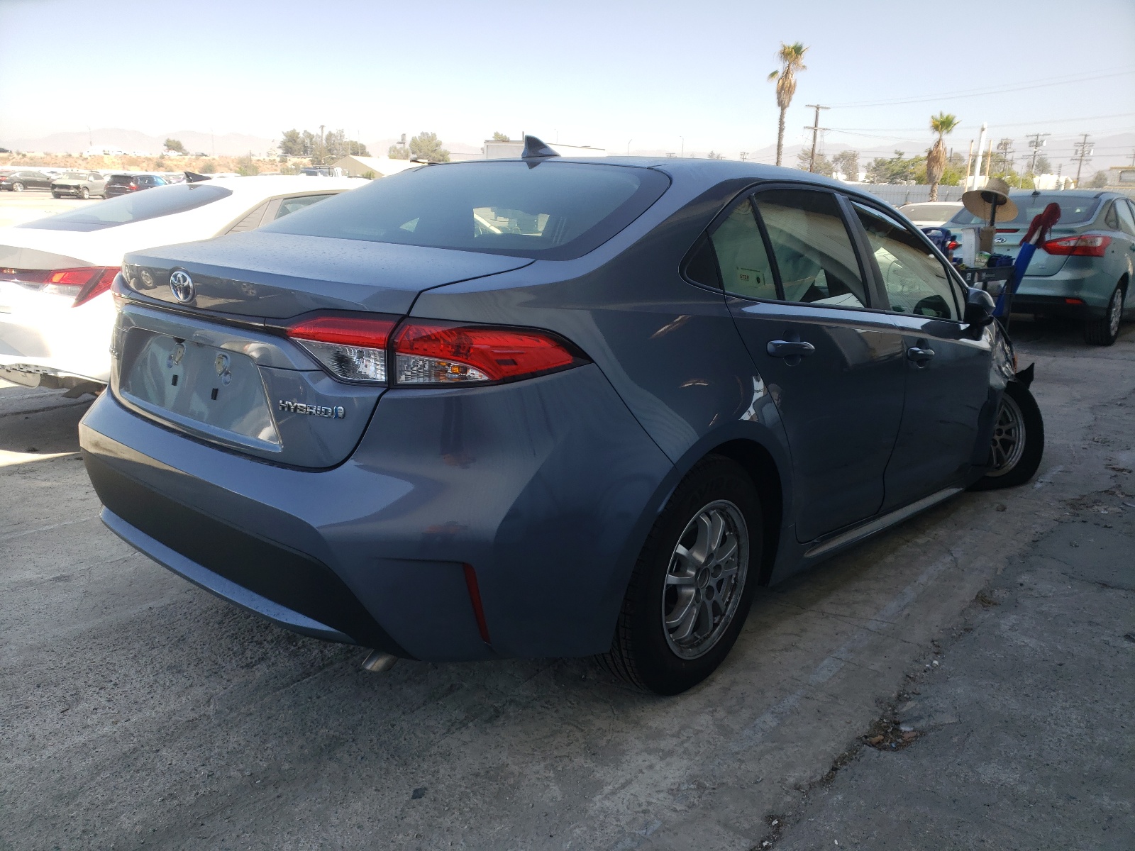 Photo 4 from auction – 2021 TOYOTA COROLLA LE with VIN JTDEAMDE7MJ027759